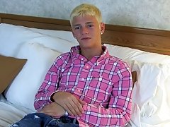 Twinks morning erection video and teenager boys twinks at Teach Twinks